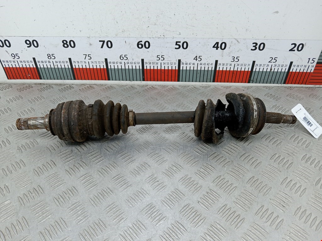 Полуось (привод, приводной вал) передняя левая OPEL Kadett E 1984-1994