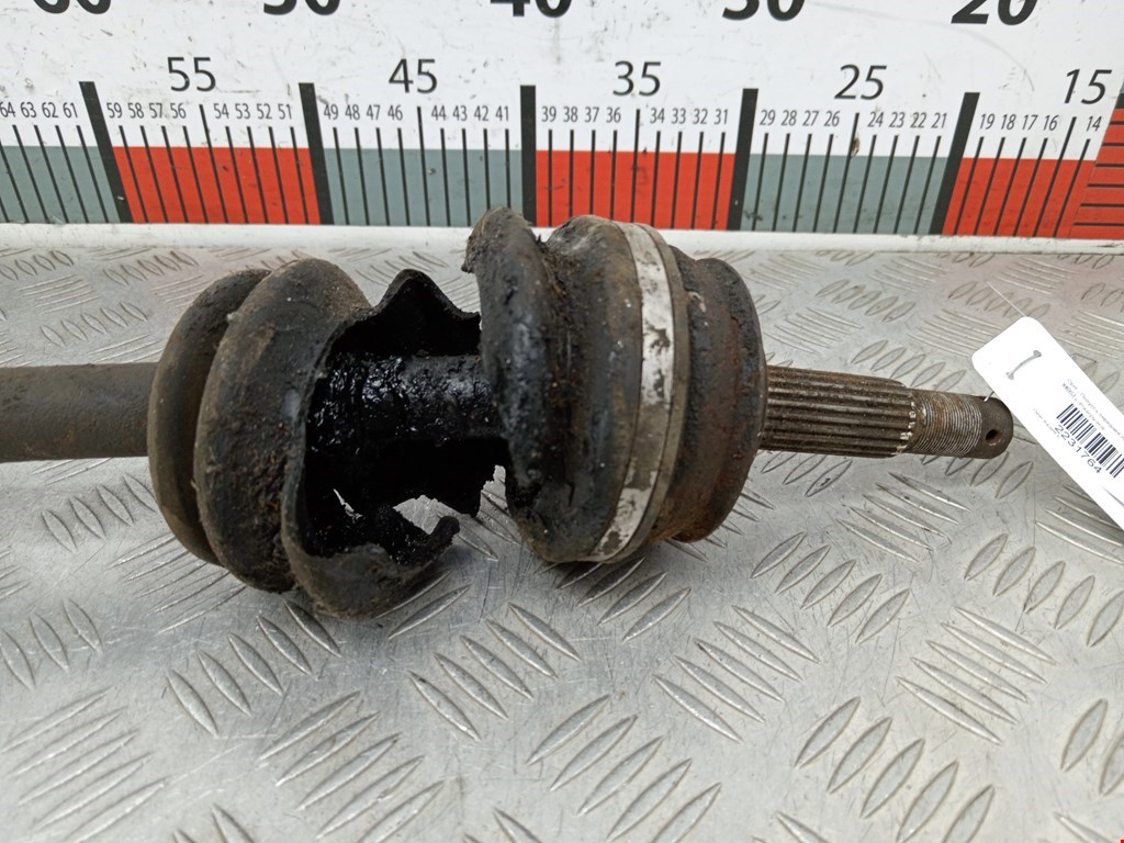 Полуось (привод, приводной вал) передняя левая OPEL Kadett E 1984-1994