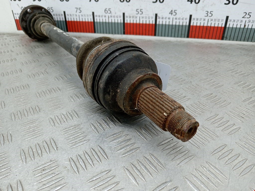 Полуось (привод, приводной вал) задняя левая BMW 5er 5 серия E39 1995-2004