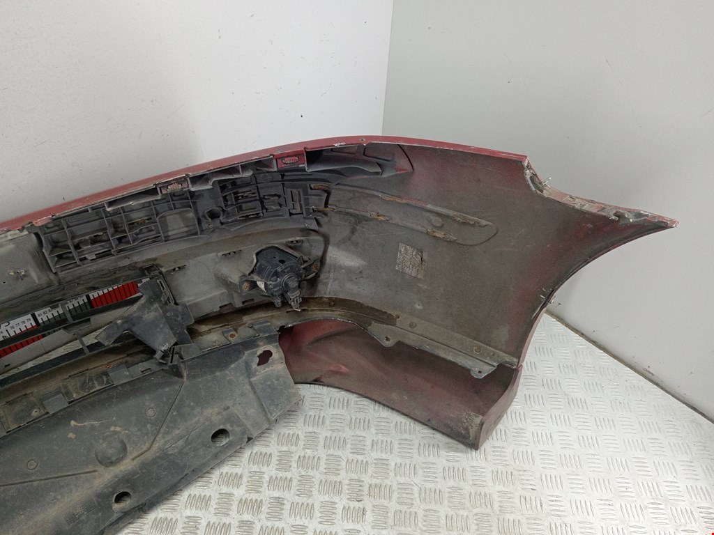 Бампер передний RENAULT Laguna 2001-2007