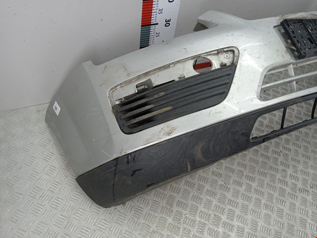 Бампер передний FORD Focus II 2005-2011