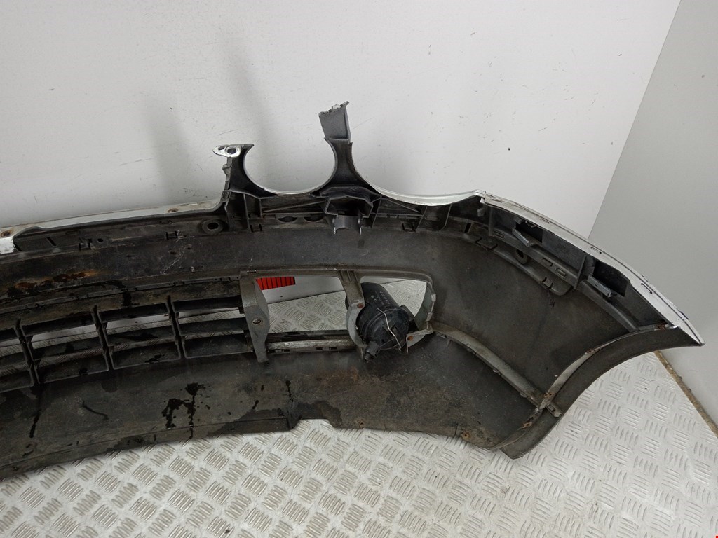 Бампер передний VOLKSWAGEN Polo IV 2001-2009
