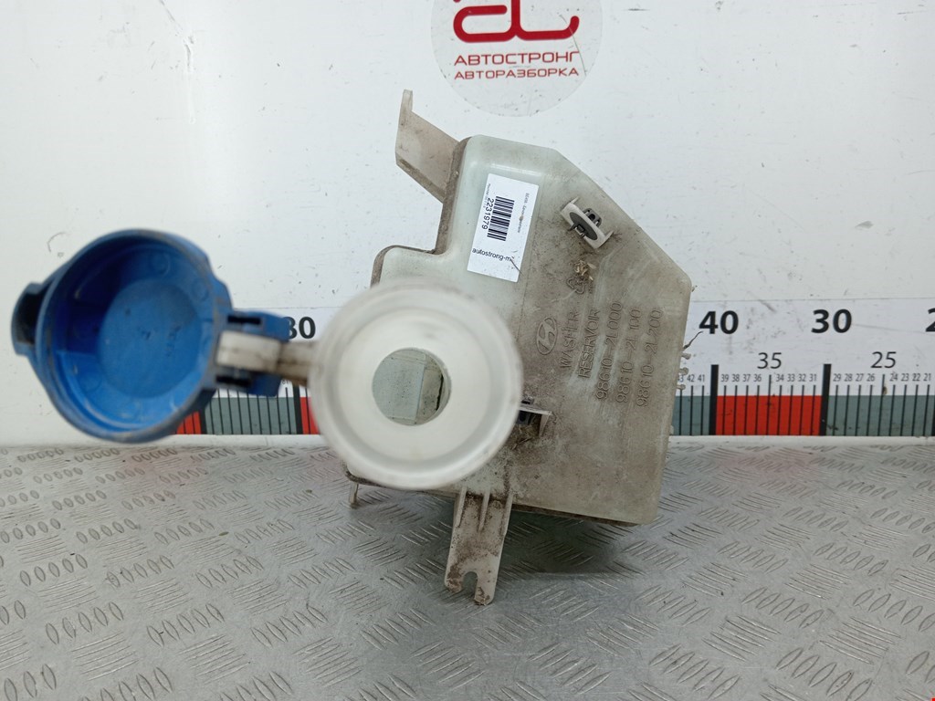Бачок омывателя HYUNDAI i30 2007-2012