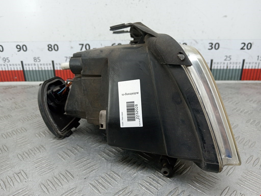 Фара левая AUDI A4 B5 1995-2001