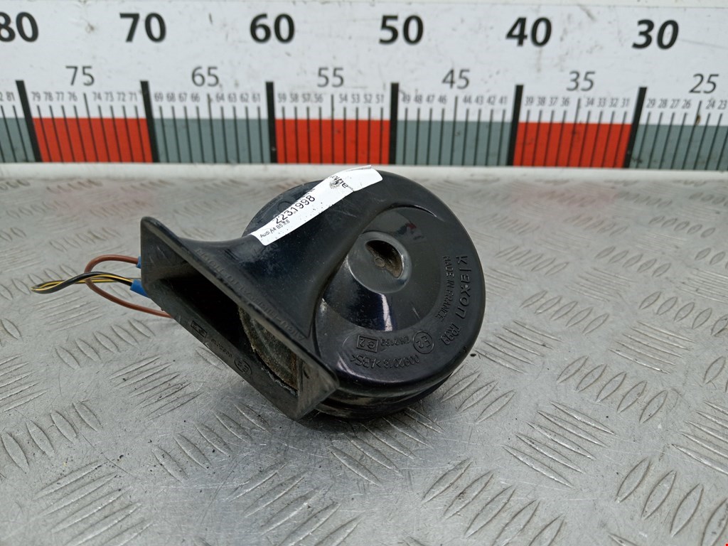 Сигнал звуковой (гудок клаксон) AUDI A4 B5 1995-2001