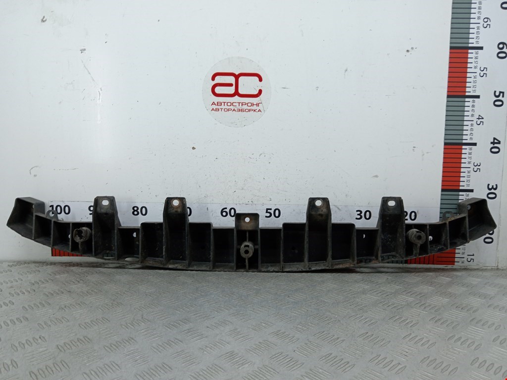 Кронштейн переднего бампера центральный SUBARU Outback 2003-2009