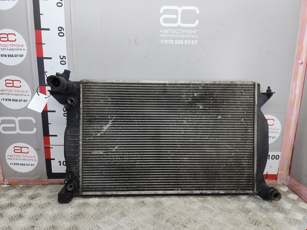 Радиатор основной AUDI A4 B6 2001-2005