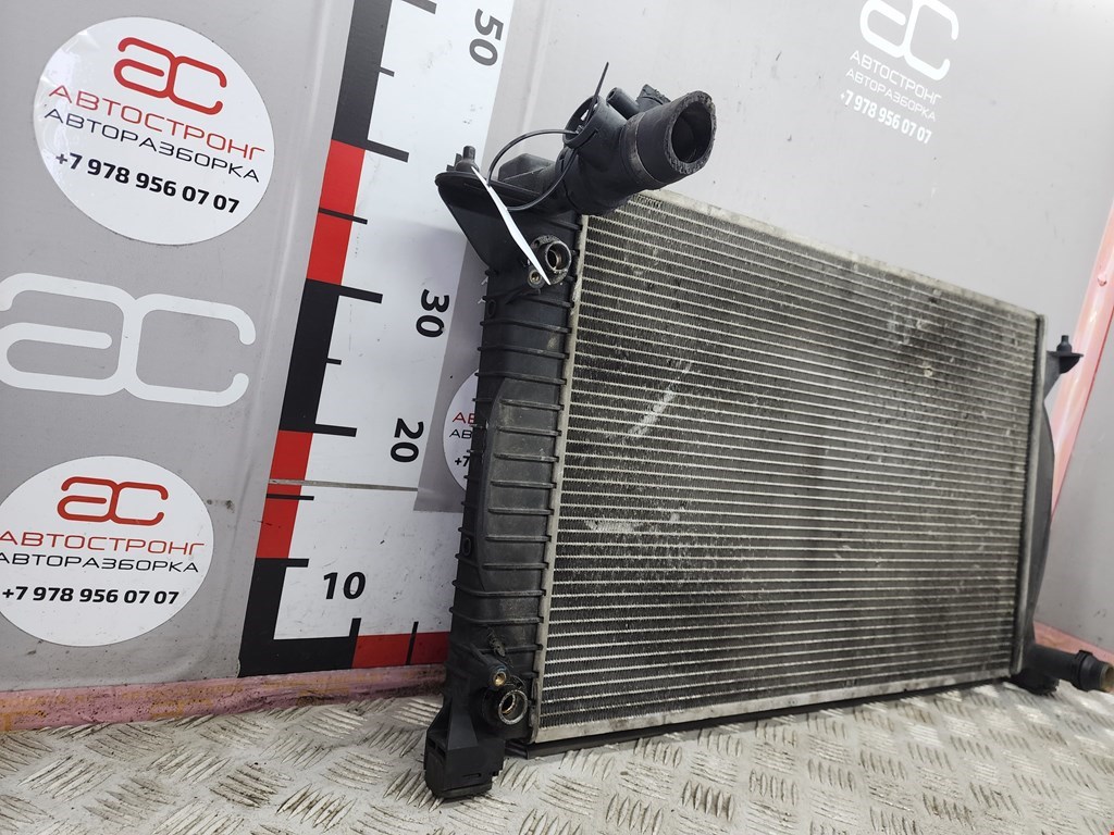 Радиатор основной AUDI A4 B6 2001-2005