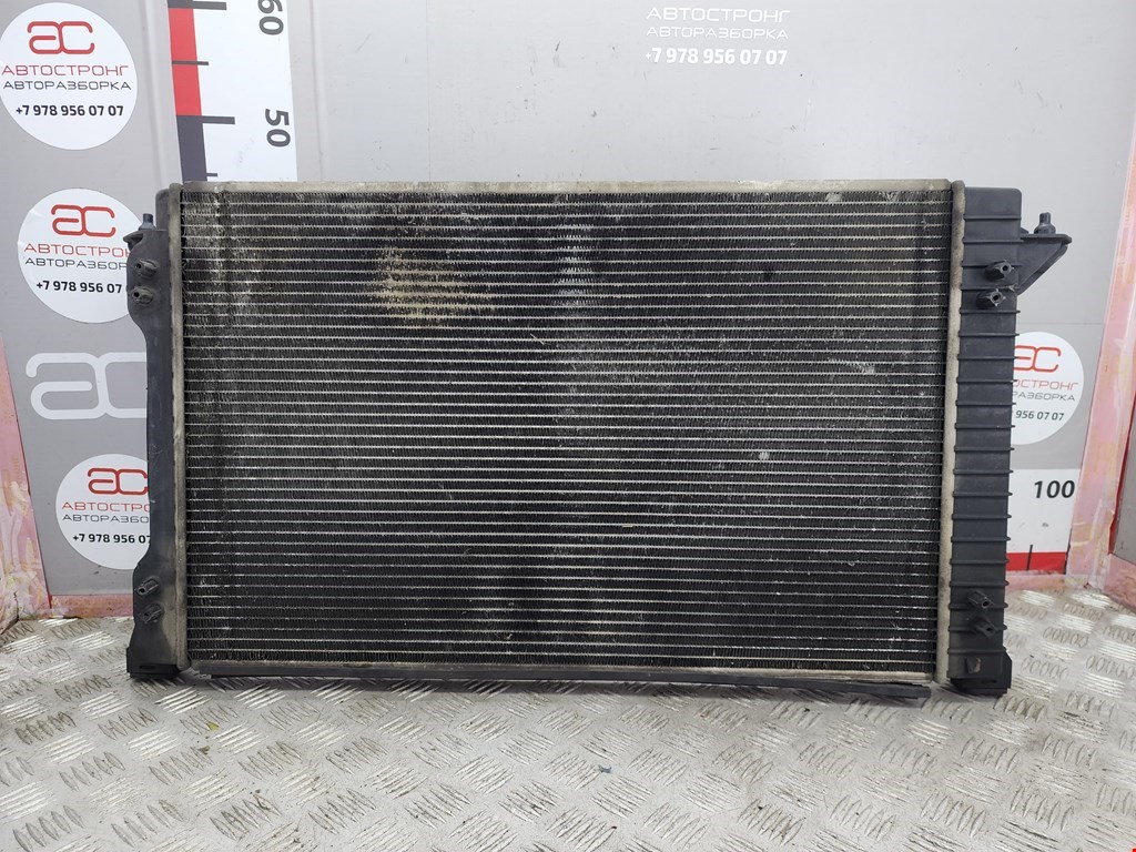 Радиатор основной AUDI A4 B6 2001-2005