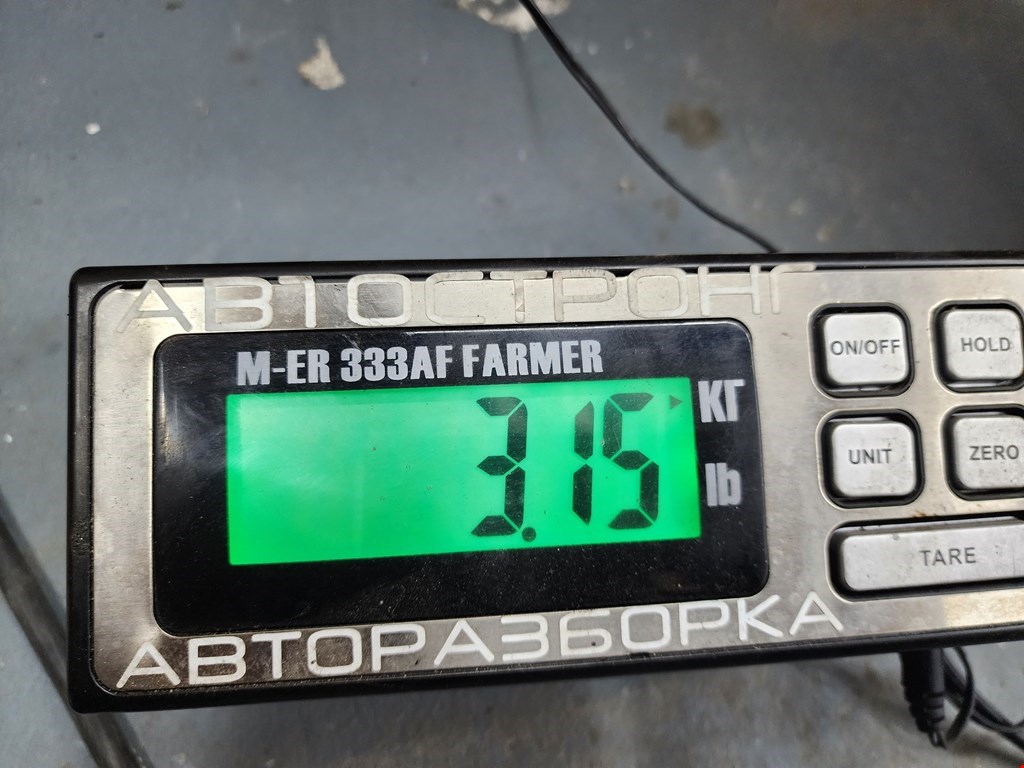 Усилитель переднего бампера (передний) AUDI A4 B6 2001-2005