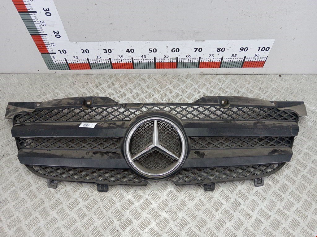 Решетка радиатора MERCEDES-BENZ Sprinter 906 2006-2018