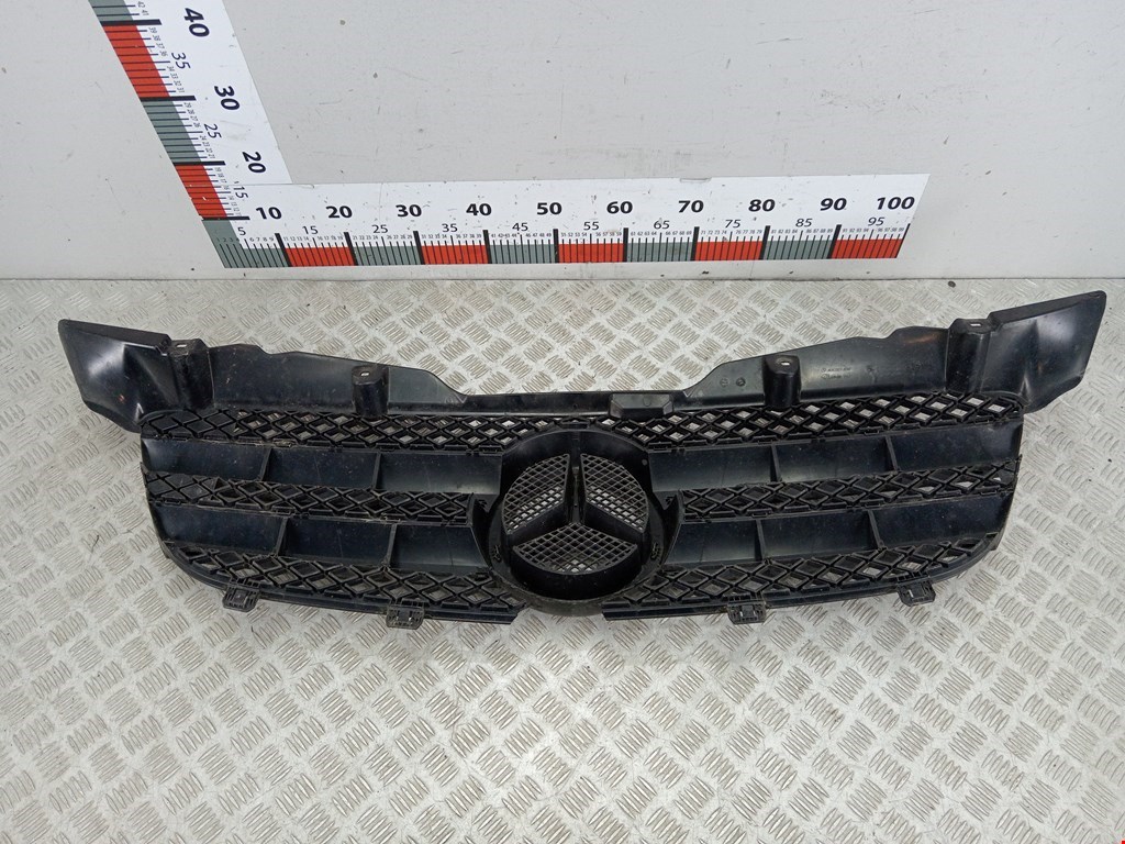 Решетка радиатора MERCEDES-BENZ Sprinter 906 2006-2018