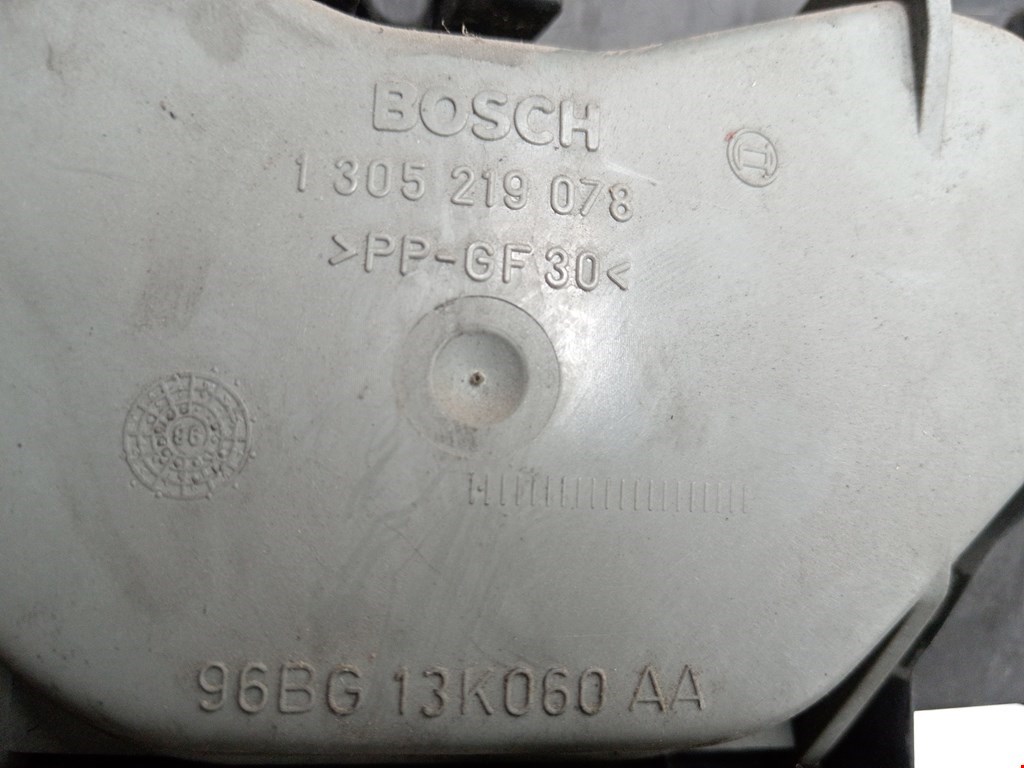 Фара правая FORD Mondeo II 1996-2000