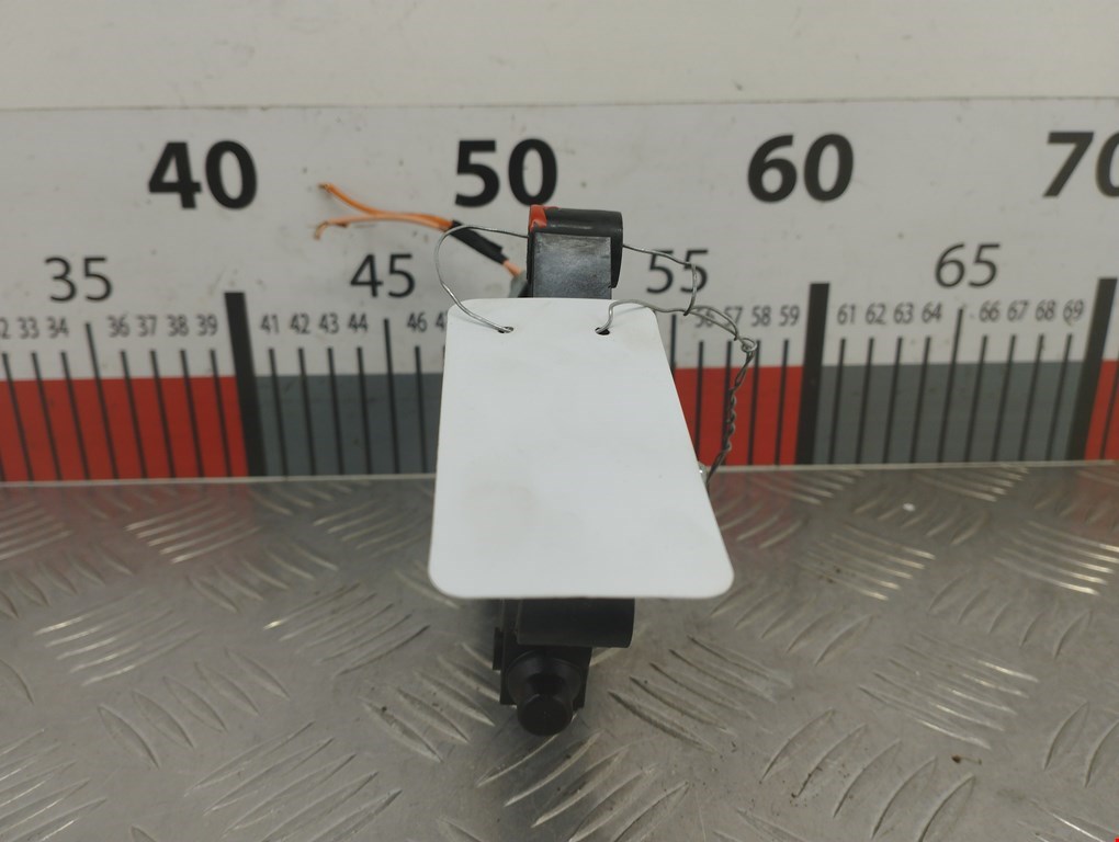 Моторчик (двигатель) стеклоподъемника KIA Venga 2010-2018