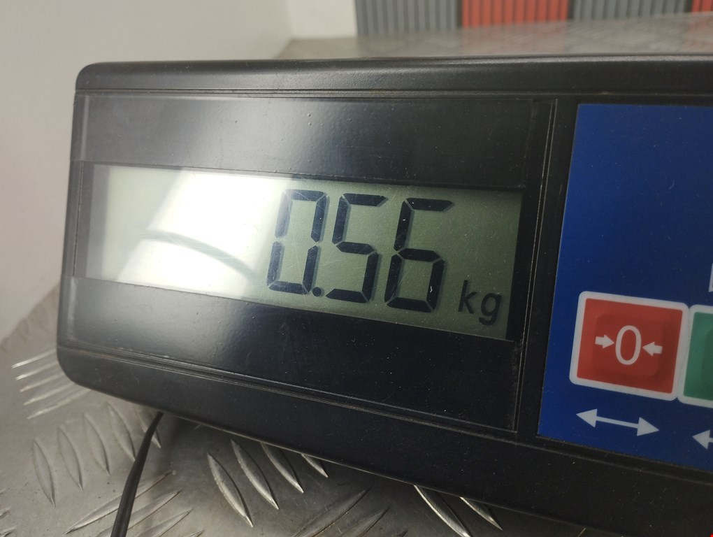 Моторчик (двигатель) стеклоподъемника KIA Venga 2010-2018