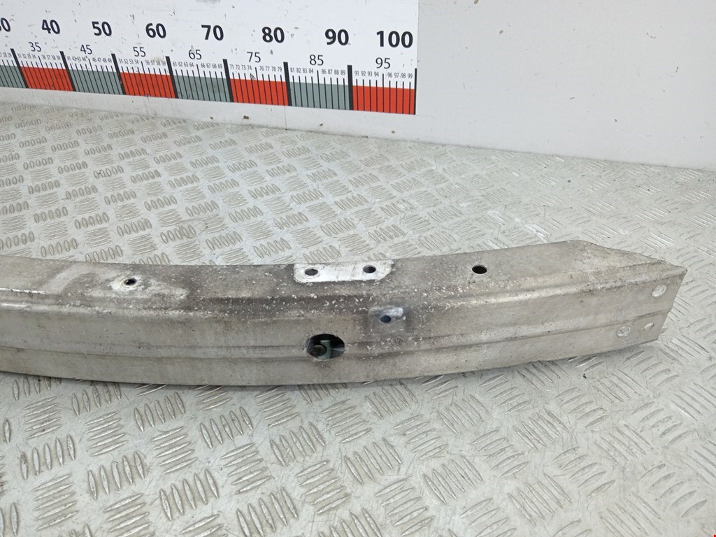 Усилитель переднего бампера (передний) MERCEDES-BENZ CLS-Class C219 2004-2010