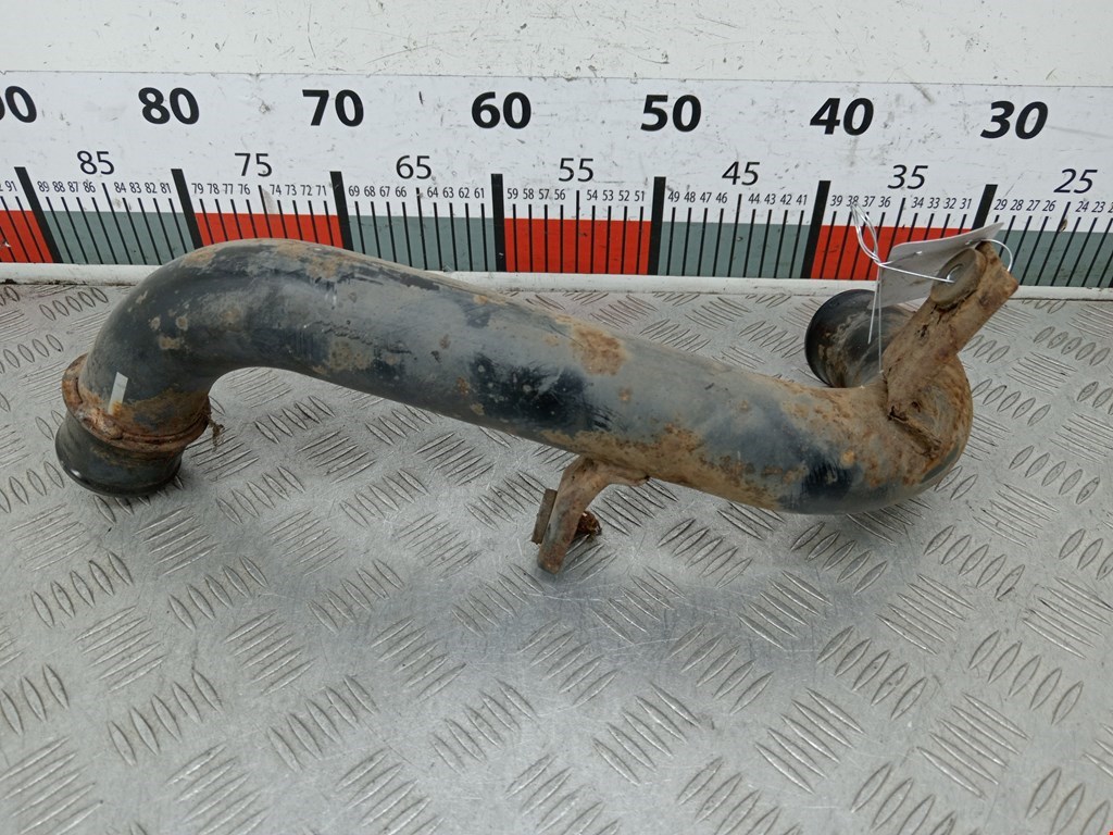 Патрубок интеркулера NISSAN Navara III D40 2005-2015