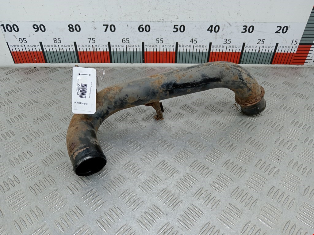 Патрубок интеркулера NISSAN Navara III D40 2005-2015