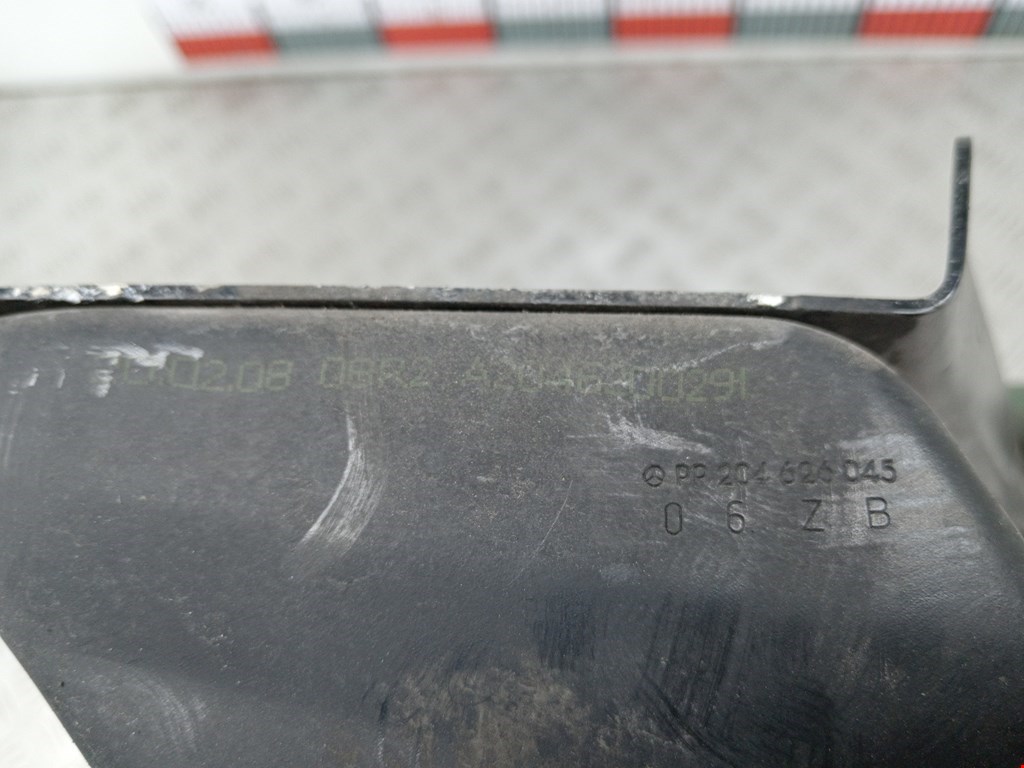 Кронштейн фары правый MERCEDES-BENZ C-Class C-klasse W204 2007-2015