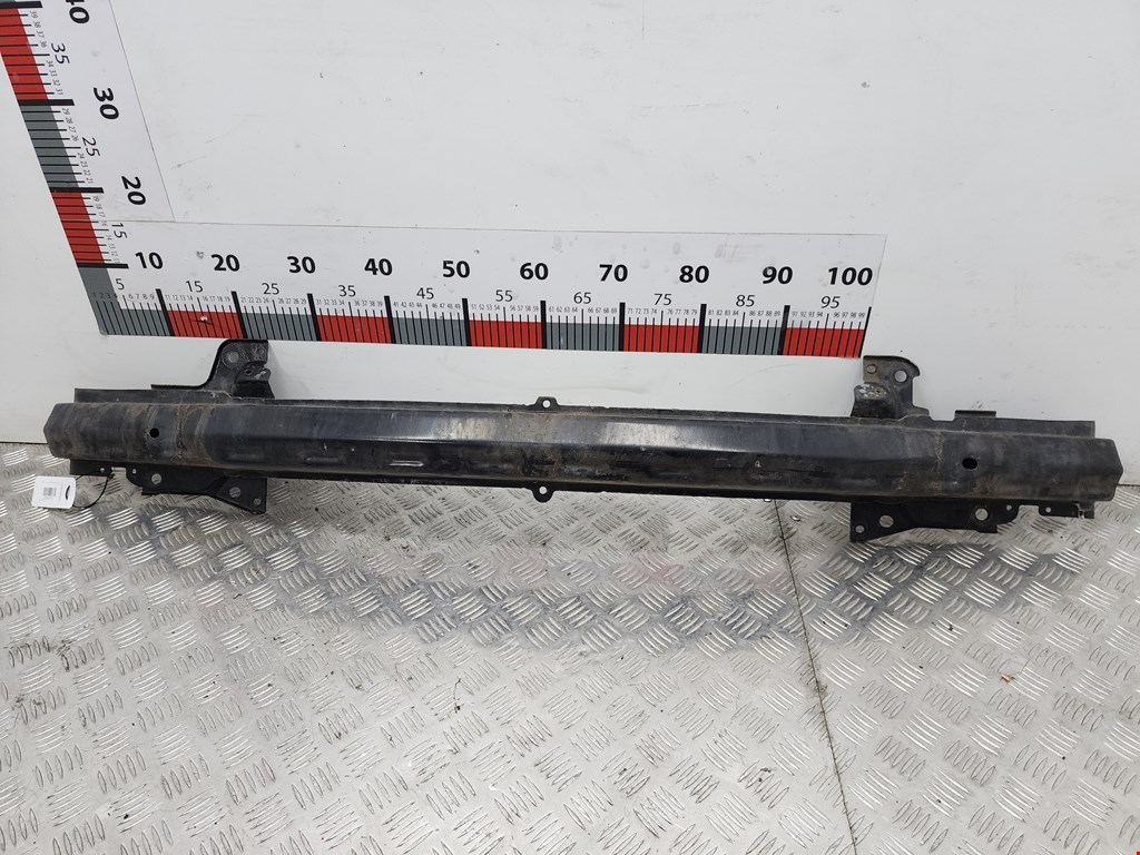 Усилитель переднего бампера (передний) VOLKSWAGEN Golf IV 1997-2003