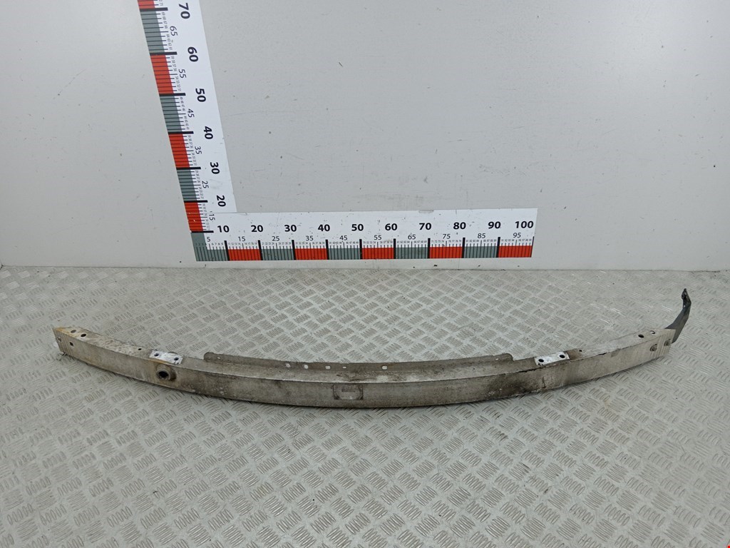 Усилитель переднего бампера (передний) MERCEDES-BENZ C-Class C-klasse W204 2007-2015