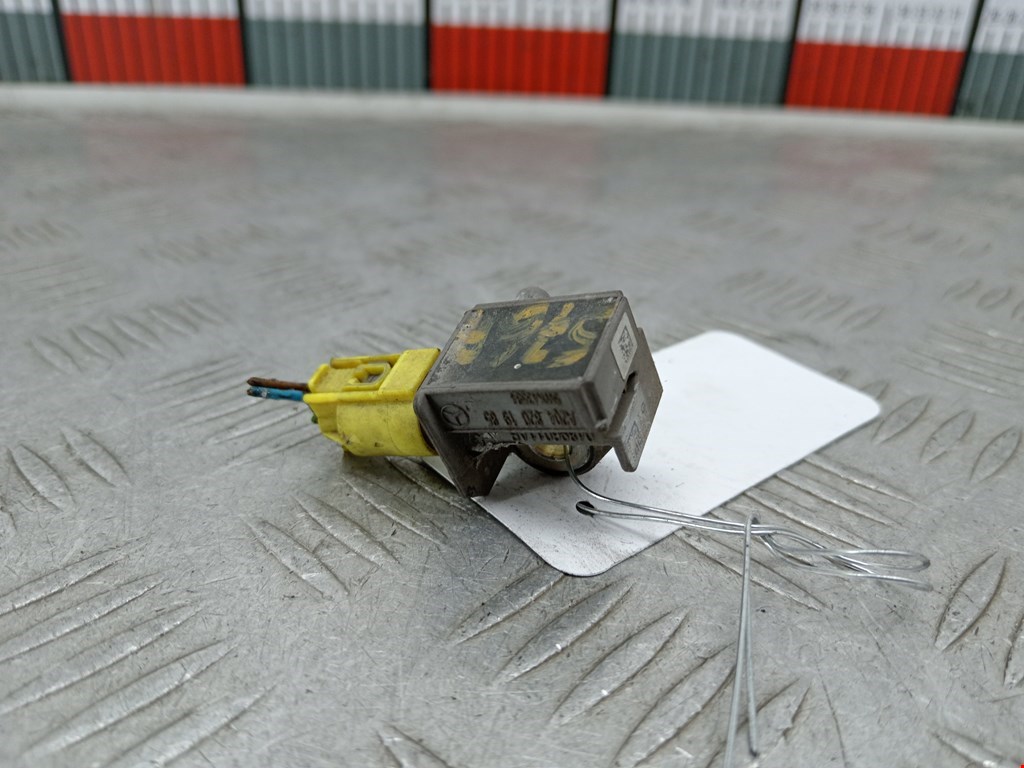 Датчик AIR BAG (подушек безопасности) MERCEDES-BENZ C-Class C-klasse W204 2007-2015