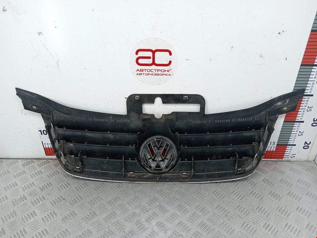 Решетка радиатора VOLKSWAGEN Touran 2003-2010