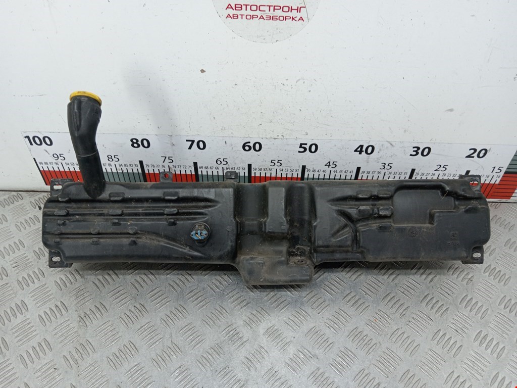 Бачок омывателя Opel Omega B (1994-2004)