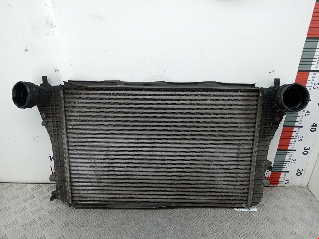 Интеркулер (радиатор интеркулера) SEAT Toledo 2004-2009