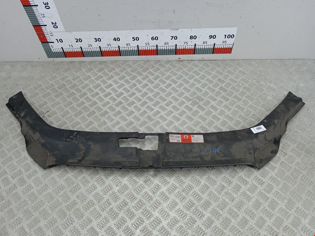 Накладка декоративная (на рамку радиатора) Audi Q7 4L (2005-2015)