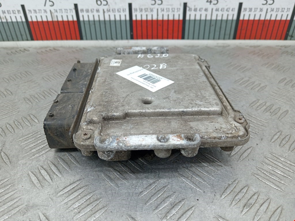 Блок управления двигателя (ЭБУ) OPEL Zafira B 2005-2012