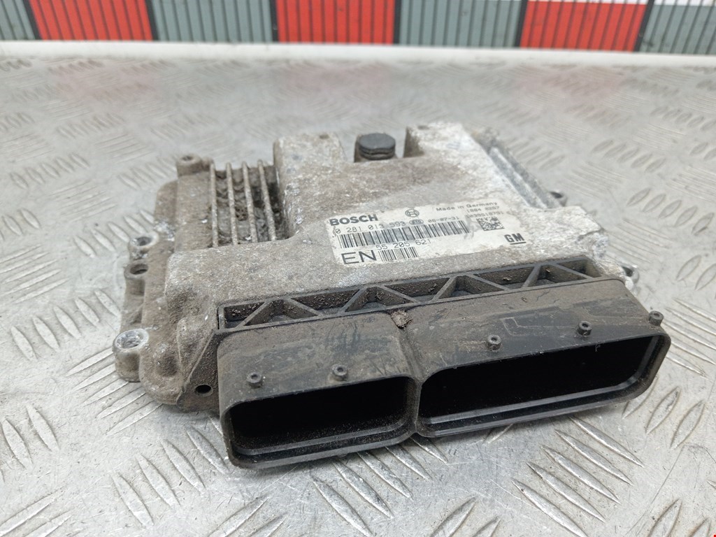 Блок управления двигателя (ЭБУ) OPEL Zafira B 2005-2012