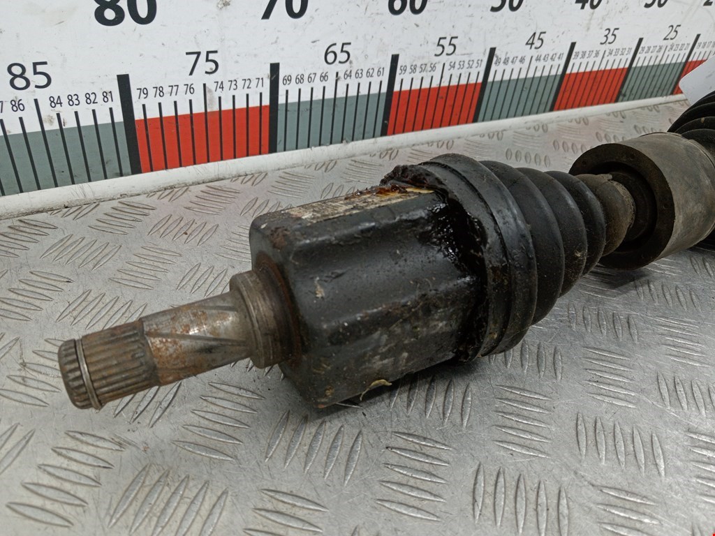 Полуось (привод, приводной вал) передняя левая VOLVO S80 I 1998-2006