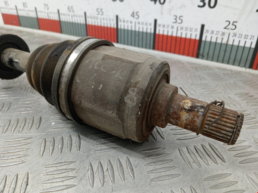 Полуось (привод, приводной вал) передняя левая HONDA Accord VIII 2008-2013