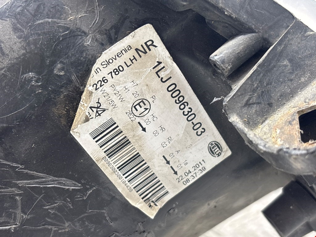 Фара левая OPEL Insignia 2008-2017