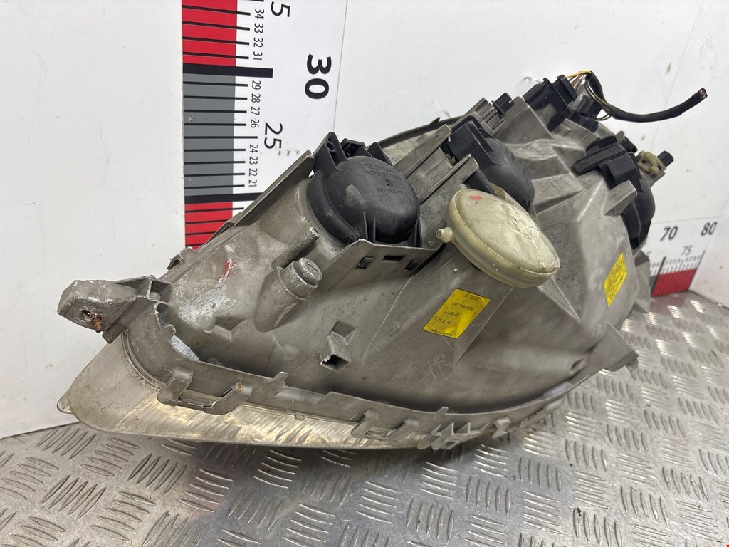 Фара правая MERCEDES-BENZ Vaneo 2001-2005