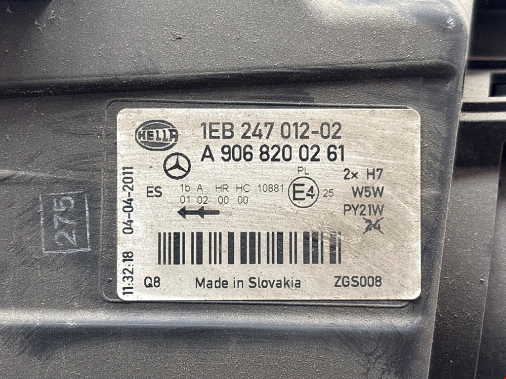 Фара правая MERCEDES-BENZ Sprinter 906 2006-2018