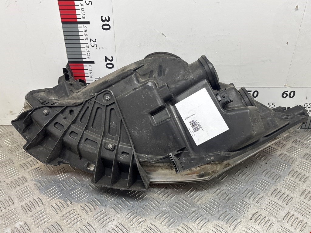 Фара правая CITROEN C4 Picasso 2006-2013