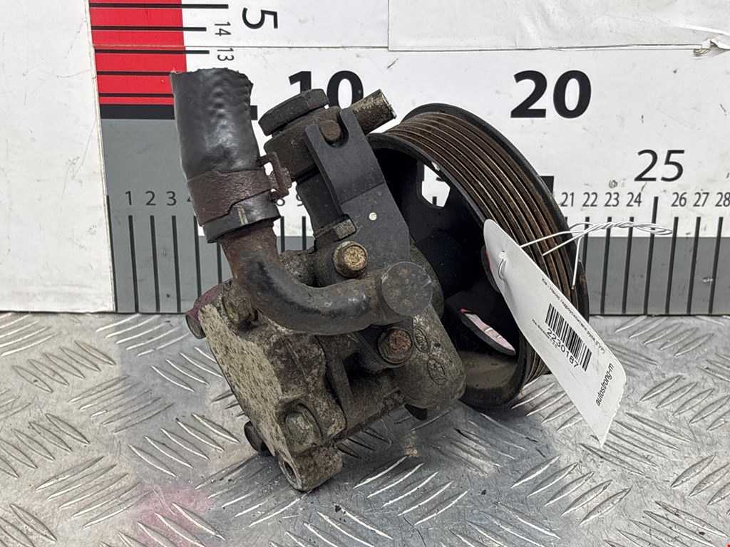 Насос гидроусилителя руля (ГУР) KIA Sorento 2002-2009