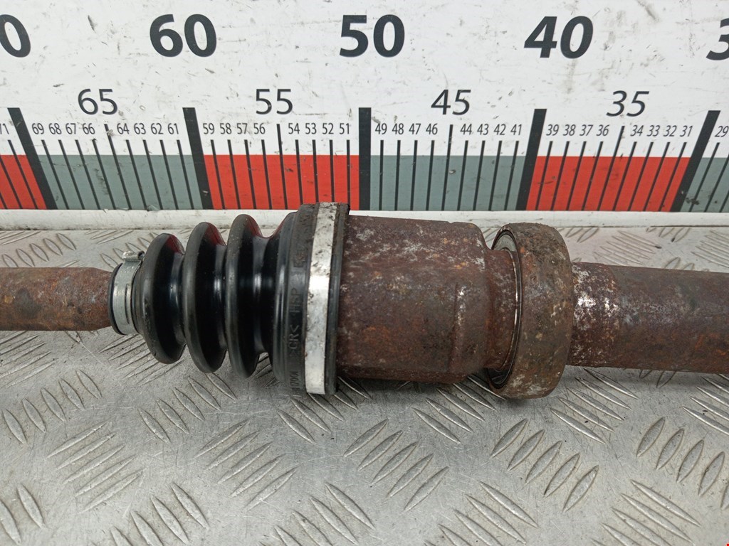 Полуось (привод, приводной вал) передняя правая FORD Fusion 2002-2012