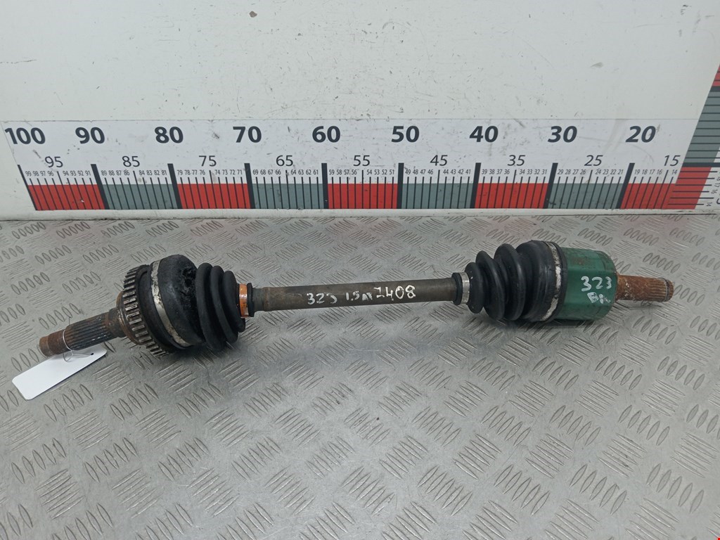 Полуось (привод, приводной вал) передняя левая MAZDA 323 BA 1994-1998