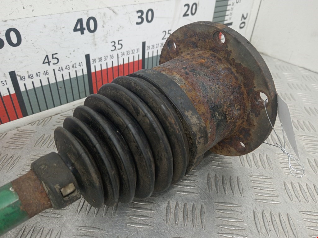 Полуось (привод, приводной вал) передняя левая FORD Expedition 1996-2003