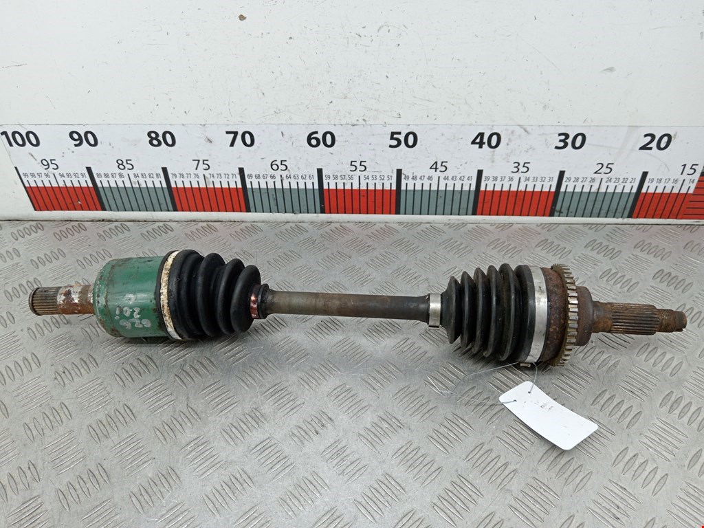 Полуось передняя левая (приводной вал шрус) Mazda 626 GF (1997-2002)