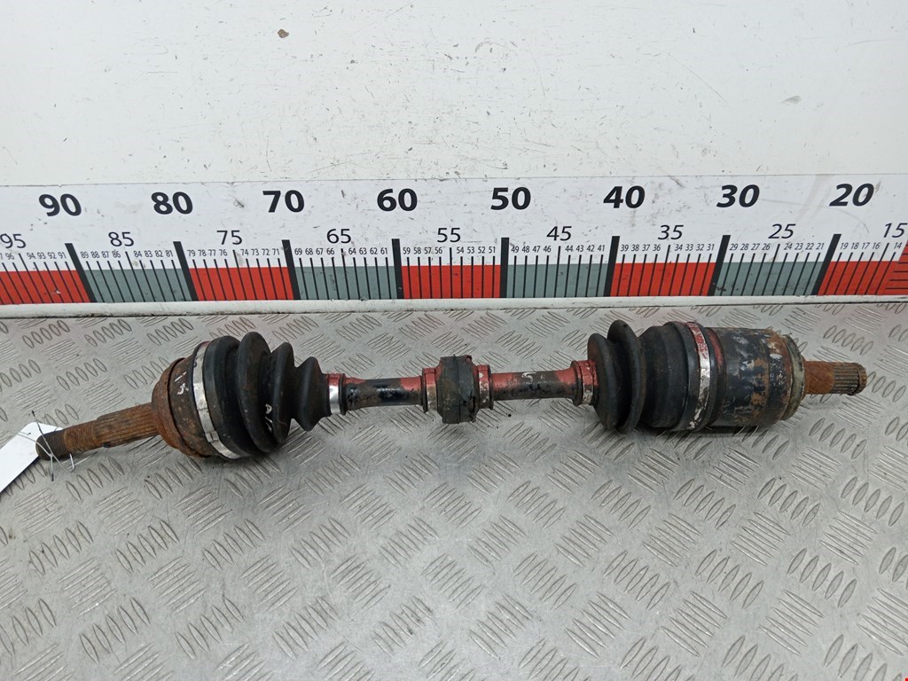 Полуось (привод, приводной вал) передняя левая NISSAN Almera N15 1995-2000