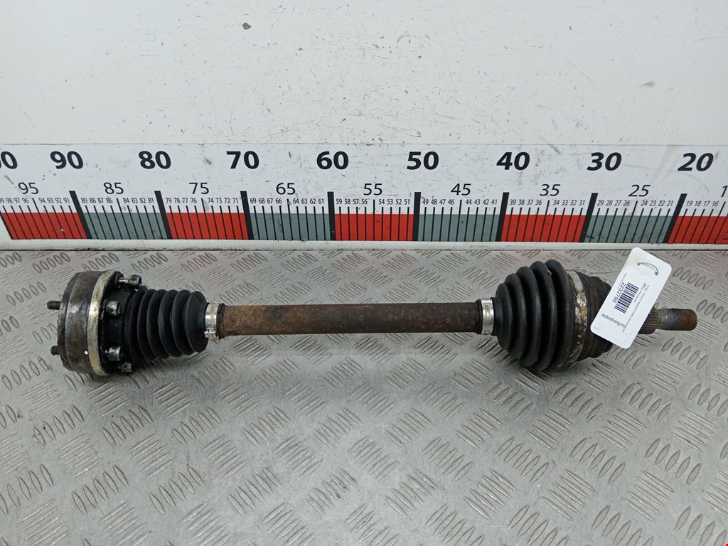 Полуось (привод, приводной вал) передняя левая SKODA Octavia A4 1U- 1997-2010