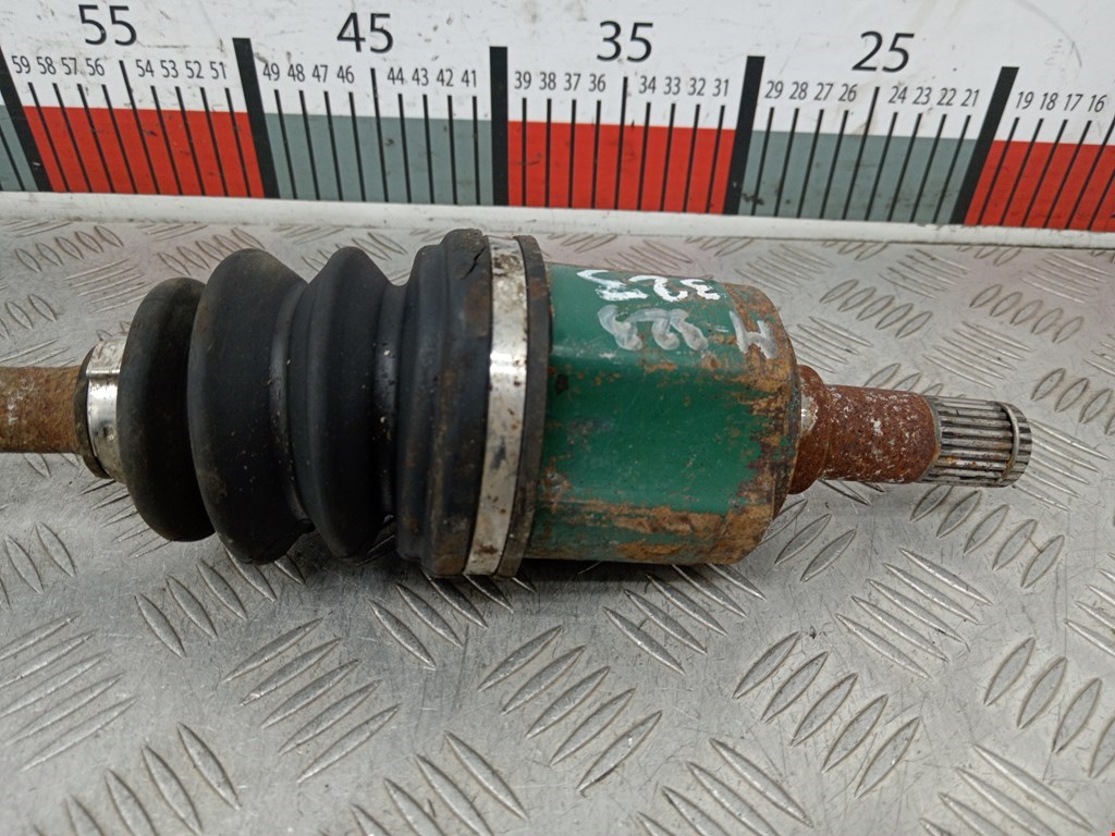 Полуось (привод, приводной вал) передняя левая MAZDA 323 BA 1994-1998