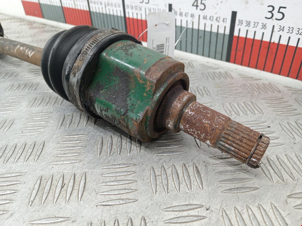 Полуось (привод, приводной вал) передняя левая MAZDA 323 BA 1994-1998