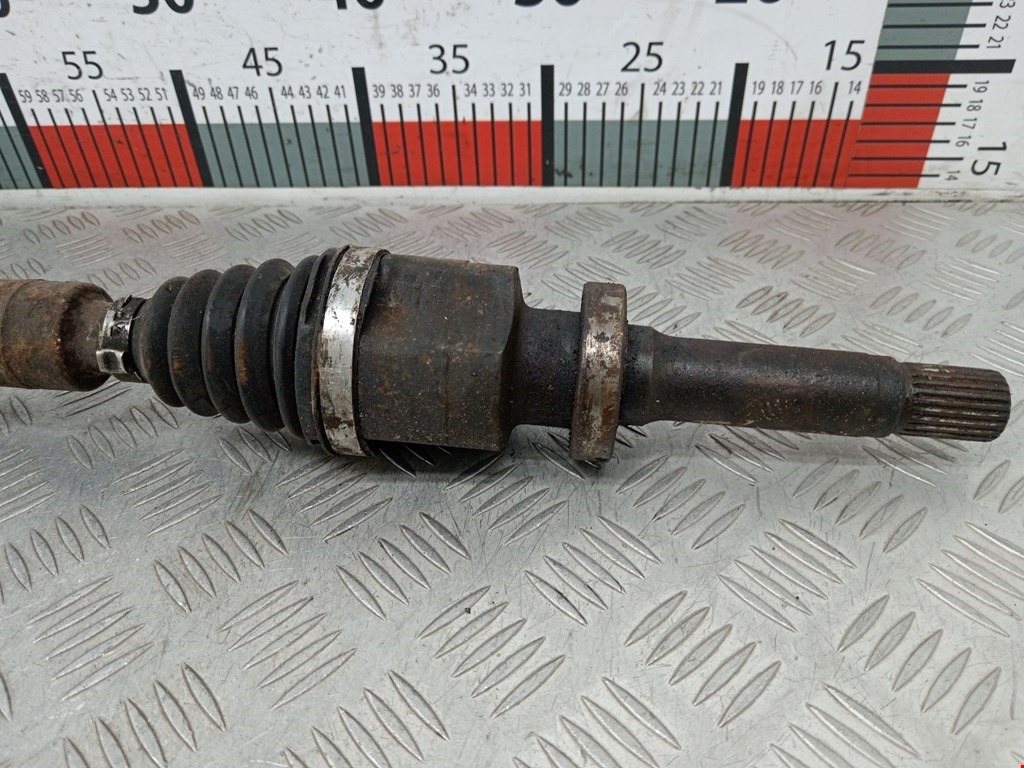 Полуось (привод, приводной вал) передняя правая RENAULT Laguna 2001-2007