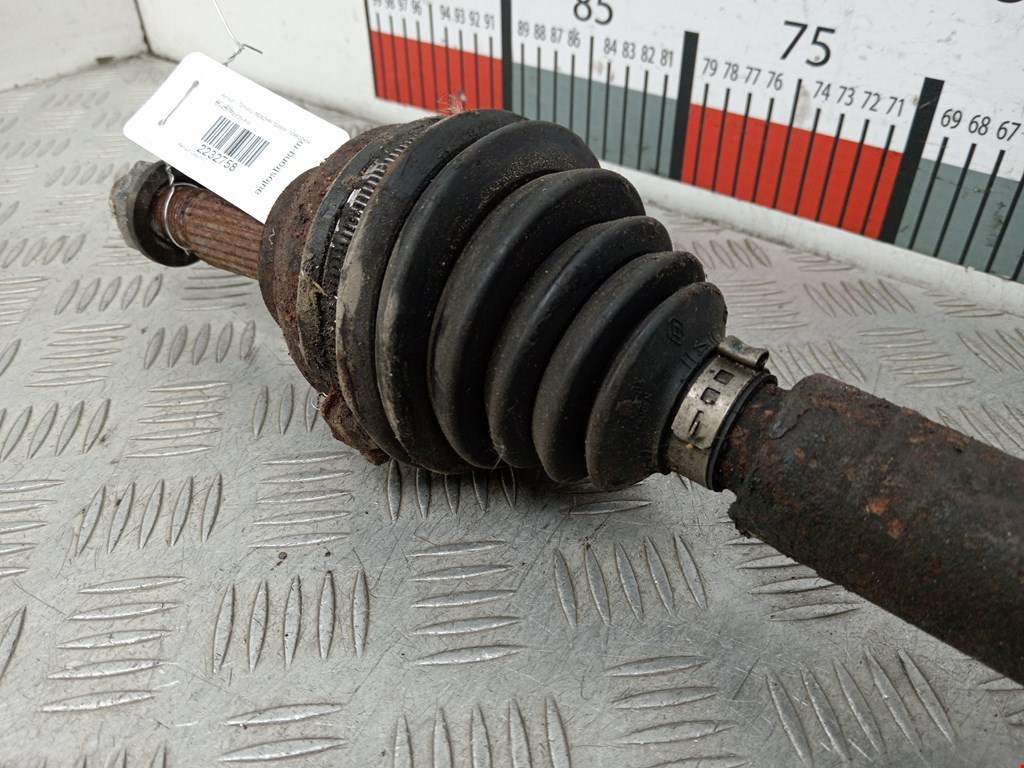 Полуось (привод, приводной вал) передняя правая RENAULT Laguna 2001-2007