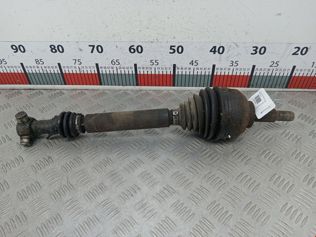 Полуось (привод, приводной вал) передняя правая RENAULT Laguna 2001-2007